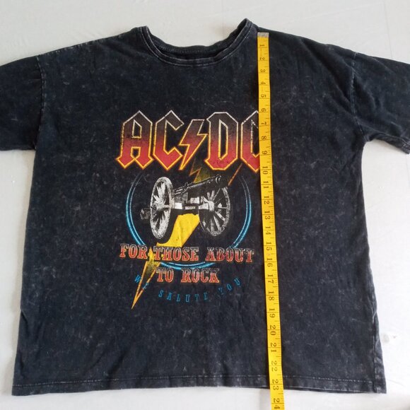 AC/DC  "For those About To Rock we salute you" Black Tee size small - Picture 4 of 7